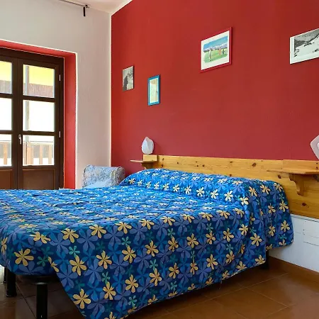 Della Luna Hotel *